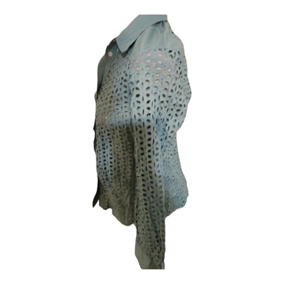 Club Monaco eyelet embroidery button down size large - Picture 2 of 5